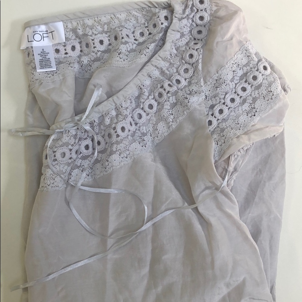 Ann Taylor Loft top